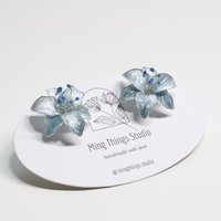 Handmade Wire Resin Sparkling Celestial Lily Flower Stud Earrings