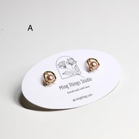 Elegant Pearl Stud Earrings: Minimalist Freshwater Pearl Gold-Tone Jewelry, Timeless Chic Accessories for Everyday Look & Special Occasions