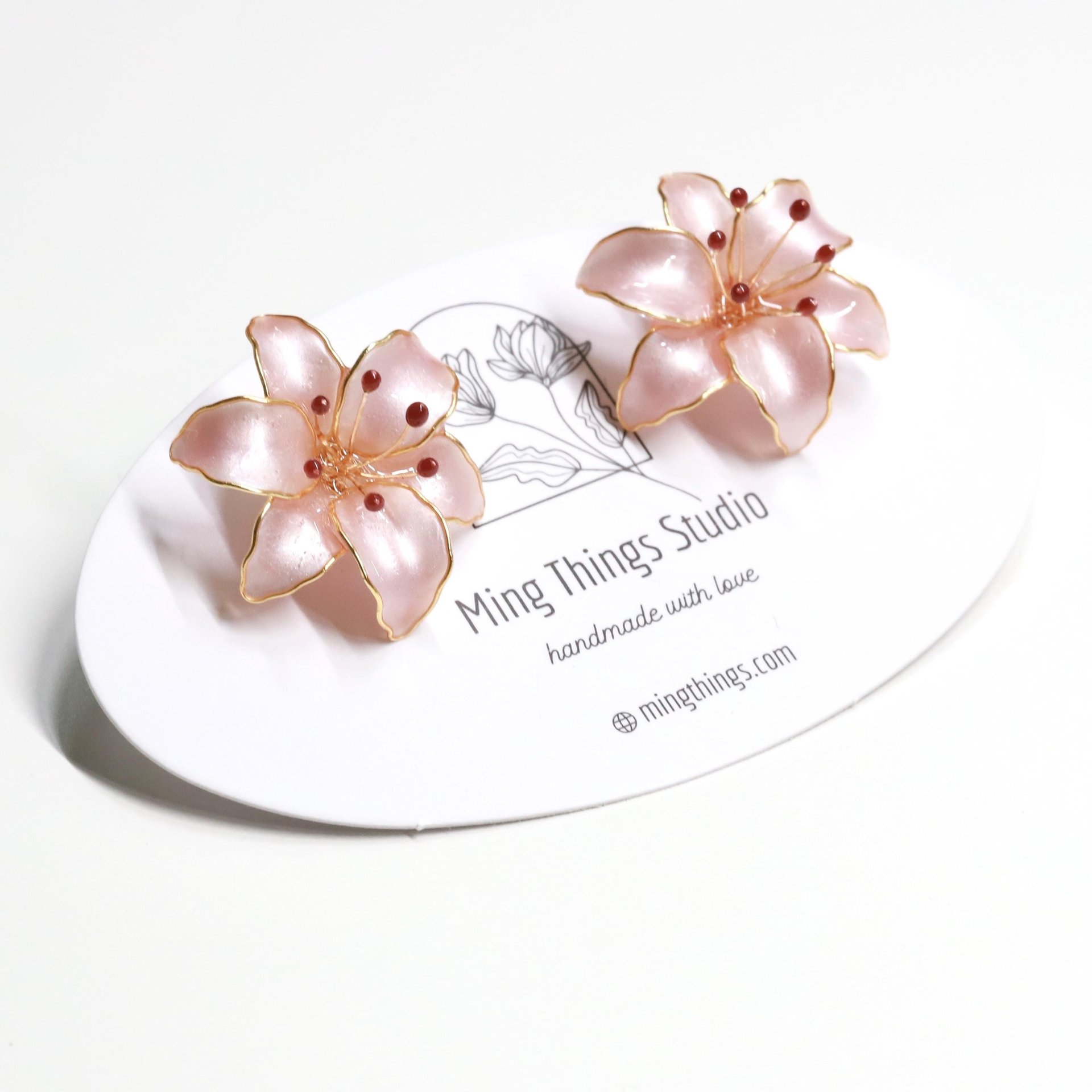 Handmade Wire Resin Lily Flower Stud Earrings, Spring Theme Floral Pearlescent Earrings, Romantic Flower Earrings