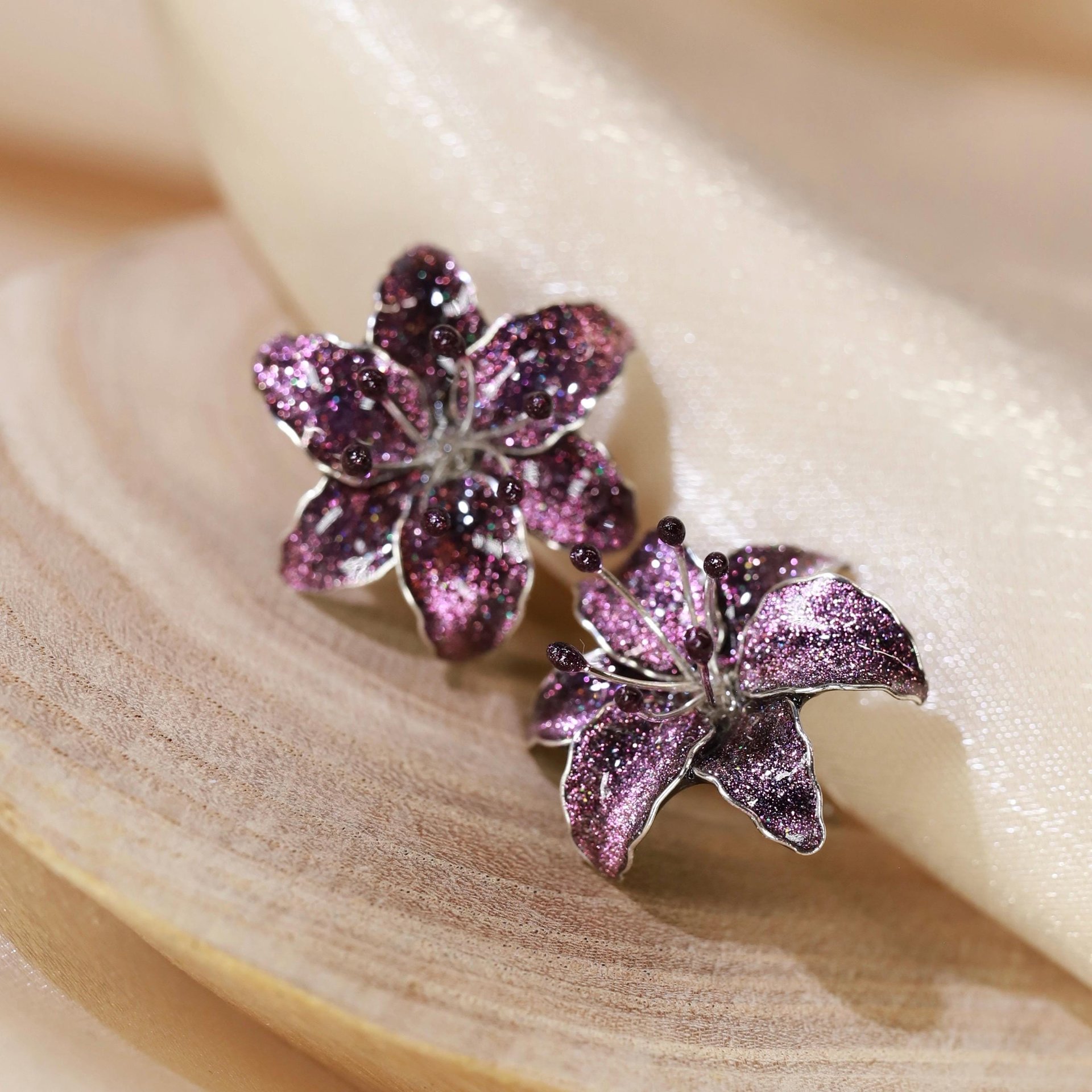 Handmade Wire Resin Sparkling Celestial Lily Flower Stud Earrings