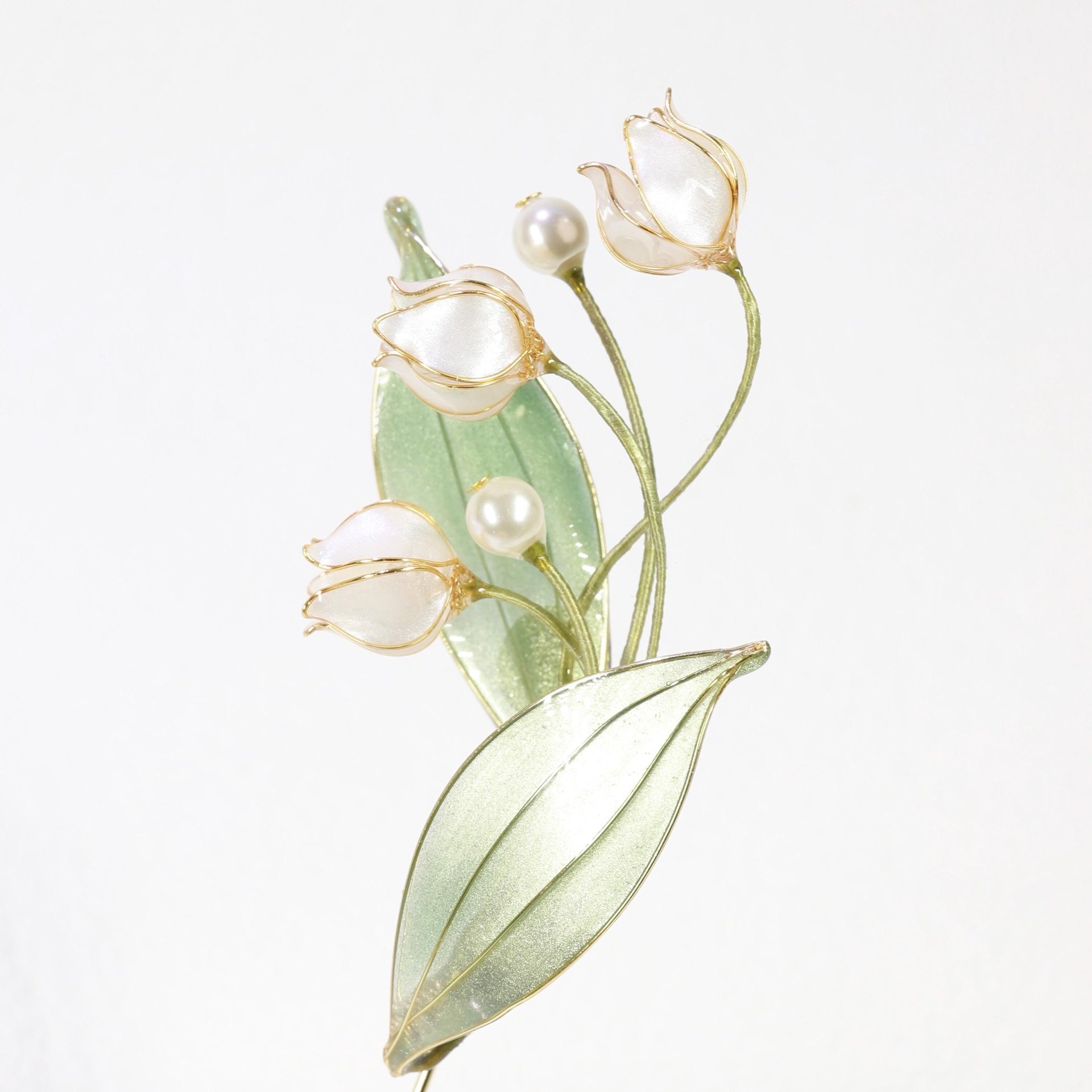Handmade Lily of the Valley Brooch Pin, Resin Floral Art Lapel Pin, Botanical Gift