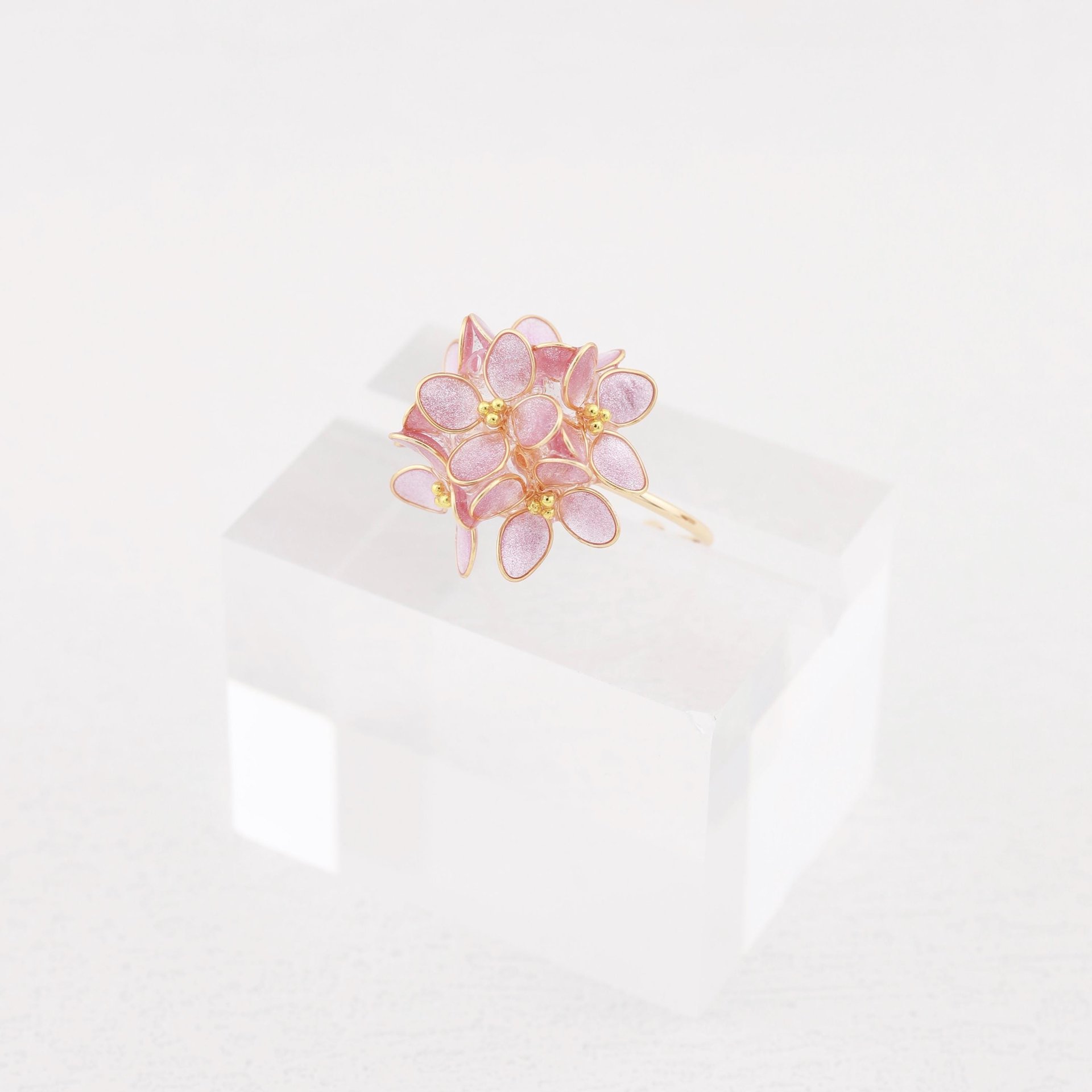 Handmade Hydrangea Flowers Earrings and Adjustable Rings, Romatic Floral Jewelry, Delicate Botanical Studs Gift, Hypoallergenic, Clip On